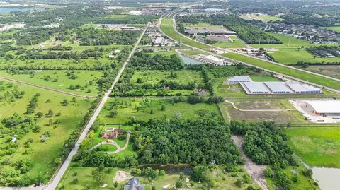 0 Clifford St, Alvin, TX 77511