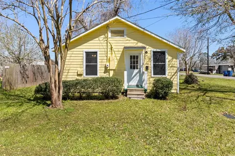502 N Fig, Sweeny, TX 77480 photo 1