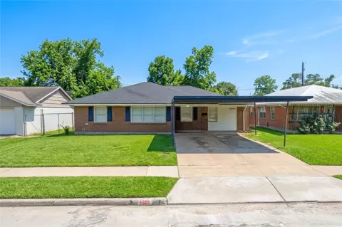 4601 W 43rd St, Houston, TX 77092