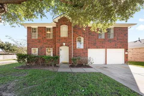 17103 Canterbury Green Ct, Sugar Land, TX 77498