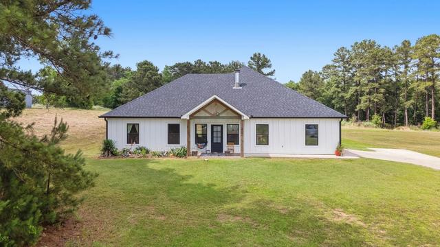 10374 St Hwy 204, Cushing, TX 75760