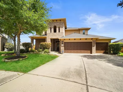 27702 Ashbrook Falls Ct, Fulshear, TX 77441