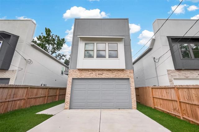 90 Burress St #A, Houston, TX 77022