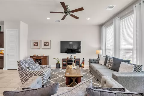 Living - 10082 Black Maple Dr, Conroe, TX 77385 photo 4 of 4