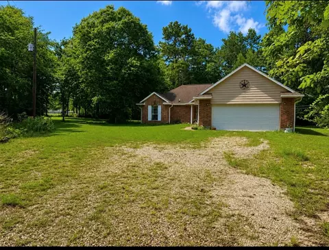 612 Milner Rd, Livingston, TX 77351