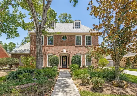 3418 Woodland View Dr, Kingwood, TX 77345