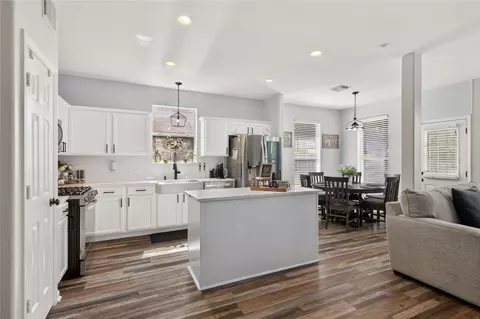 17307 Thicket Hollow Ln, Cypress, TX 77429