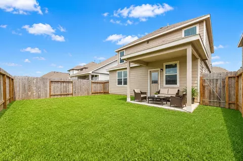Exterior - 4910 Blue Jacaranda Way, Spring, TX 77373 photo 3 of 4