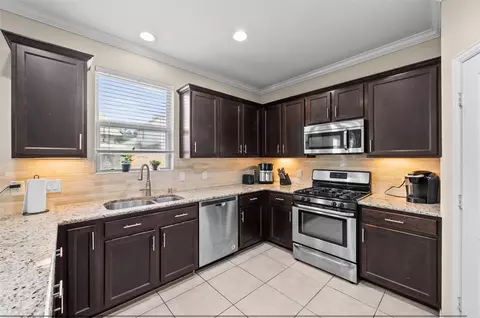Kitchen - 2245 Maple Point Dr N, Conroe, TX 77301 photo 2 of 2