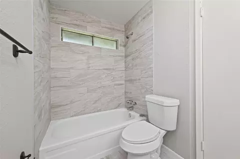 Bath - 4411 Monteith Dr, Spring, TX 77373 photo 4 of 4