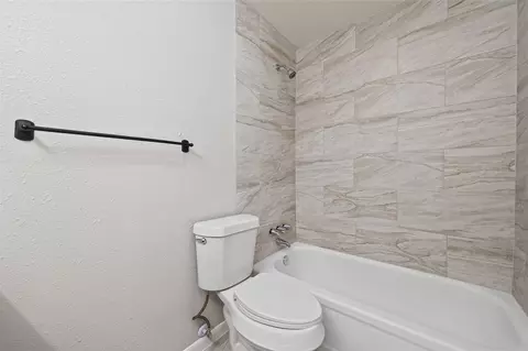 Bath - 4411 Monteith Dr, Spring, TX 77373 photo 1 of 4