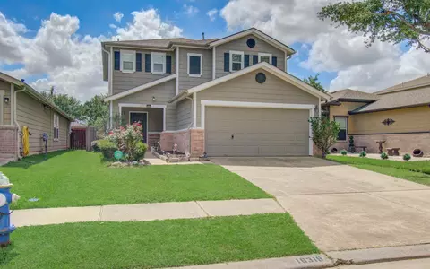 16319 Kendons Way Ln, Cypress, TX 77429