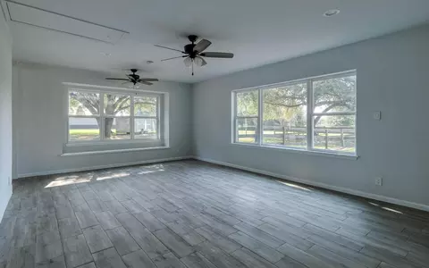 Living - 20515 Kickapoo Rd, Waller, TX 77484 photo 1 of 5