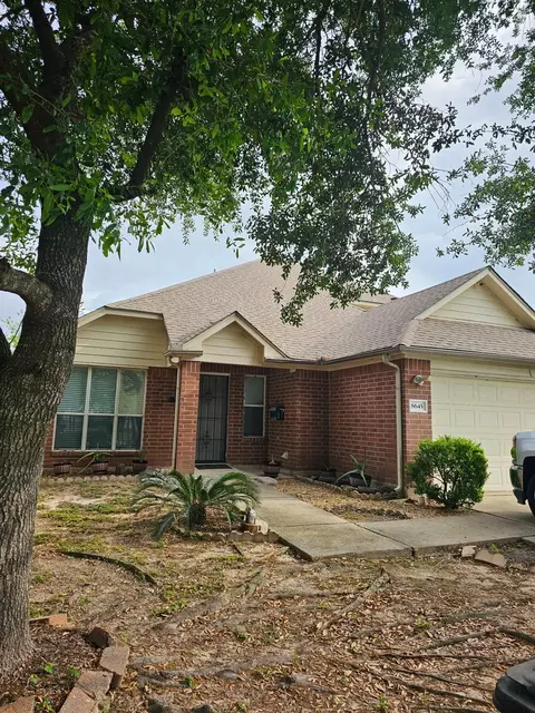 8645 Rinn St, Houston, TX 77078