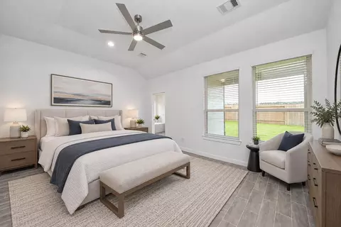 Bedroom - 24515 Broad Park Ct, Spring, TX 77373 photo 3 of 10