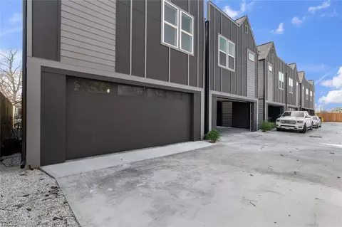 3409 Stonewall St, Houston, TX 77020