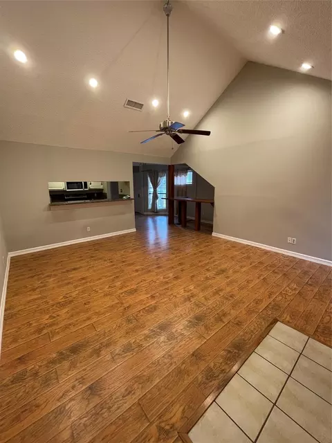 6601 Sands Point Dr #63, Houston, TX 77074