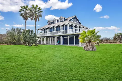 13611 Stewart Rd, Galveston, TX 77554