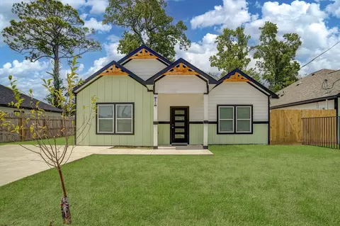 5915 Rietta St, Houston, TX 77016