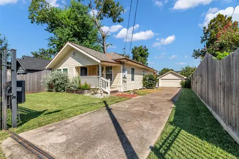 713 Mcintosh St, Houston, TX 77009