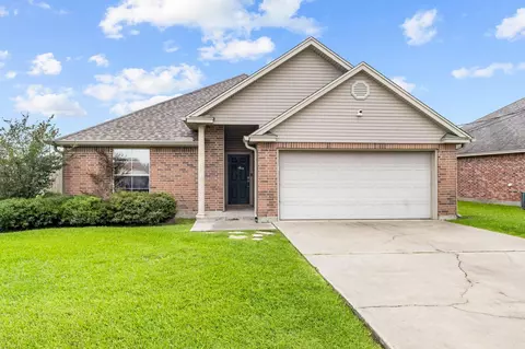 5660 S Samantha Lane Lk, Lumberton, TX 77657