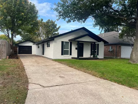 842 Dutch St, Deer Park, TX 77536