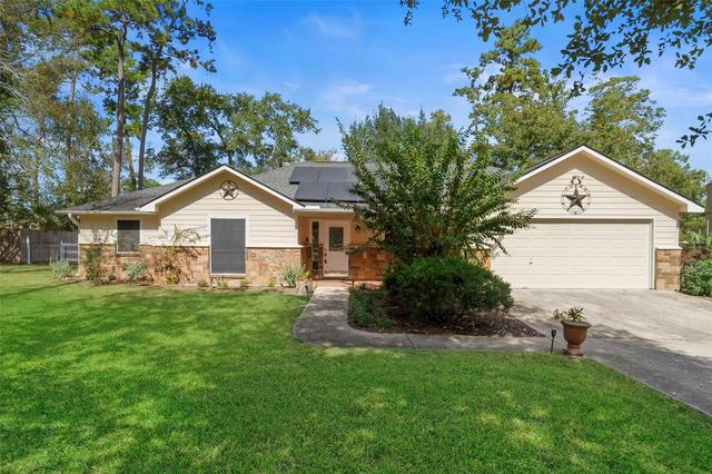 7014 Charred Pine Dr, Magnolia, TX 77354