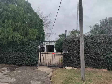 2816 Black St, Houston, TX 77023