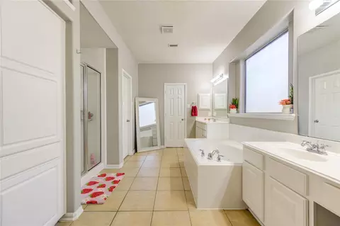 Bath - 24811 Corbin Gate Dr, Spring, TX 77389 photo 1 of 7