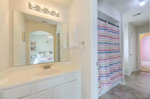 Bath - 24811 Corbin Gate Dr, Spring, TX 77389 photo 6 of 7