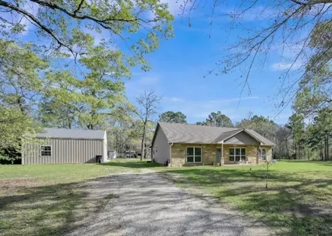 130 Cedar Ct, Magnolia, TX 77355