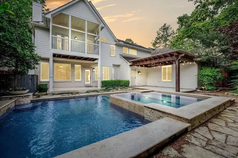 18 Doeskin Pl, Spring, TX 77382