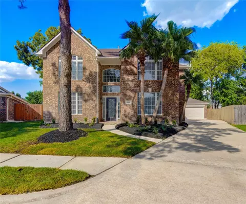 8918 Burleson Ct, Houston, TX 77064