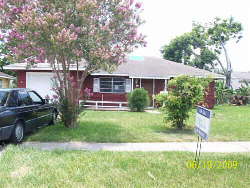 3613 Cedarcrest Dr, Pasadena, TX 77503 photo 1