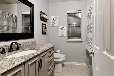 Bath - 722 W Clady Dr, Spring, TX 77386 photo 1 of 3