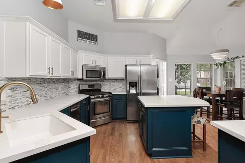 Kitchen - 722 W Clady Dr, Spring, TX 77386 photo 2 of 3