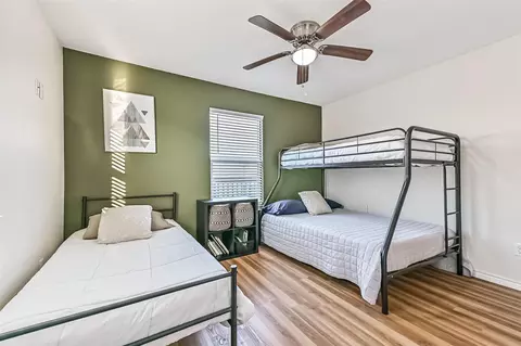 Bedroom - 414 Thunder Rd, Surfside Beach, TX 77541 photo 2 of 3