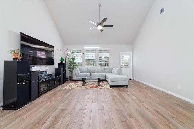 19210 Palfrey Prairie Trl, Tomball, TX 77377