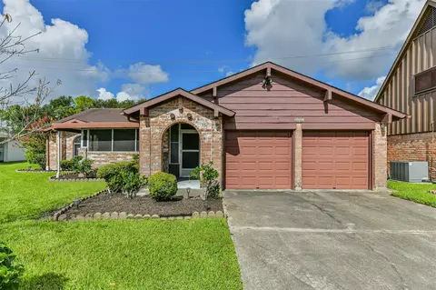 12118 Kirkholm Dr, Houston, TX 77089