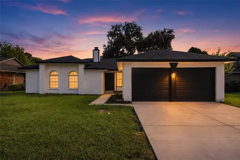 8451 S Meadow Bird Cir, Missouri City, TX 77489