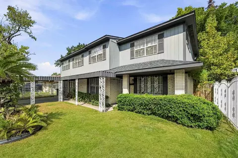 7701 Rhobell St, Houston, TX 77016