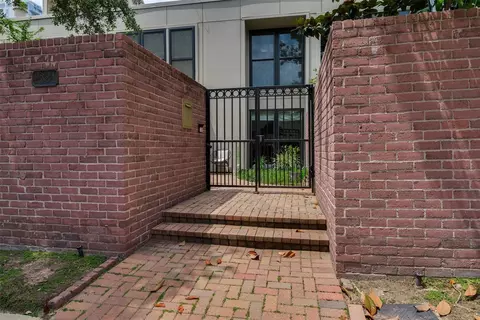 2324 Steel St #20, Houston, TX 77098