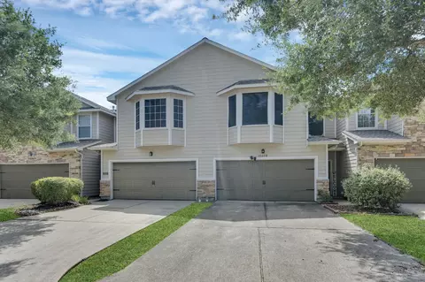 11620 Champions Green Drve Dr, Houston, TX 77066