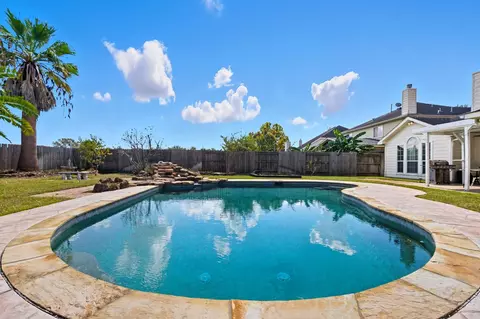 6738 Laguna Trace St, Richmond, TX 77407