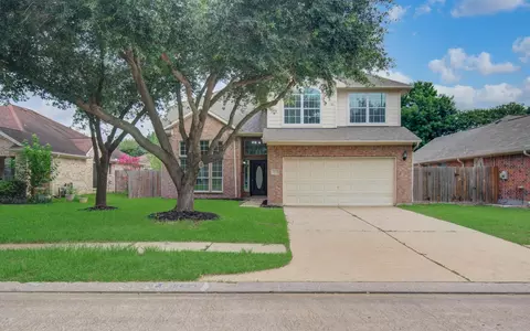 19423 Bear Springs Dr, Katy, TX 77449