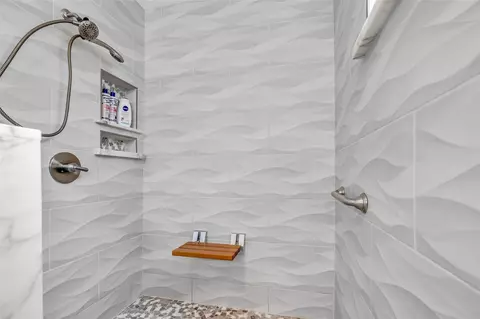 Bath - 17314 Chapel Pine St, Spring, TX 77379 photo 2 of 3