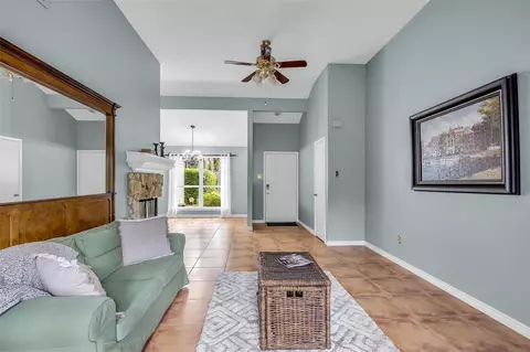 Living - 17314 Chapel Pine St, Spring, TX 77379 photo 2 of 7