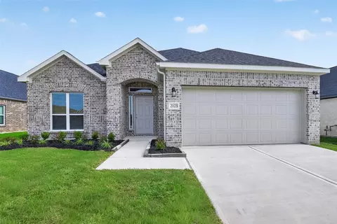 2123 Spring Hollow Dr, Baytown, TX 77521