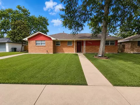 2126 Possum Creek Rd, Houston, TX 77017