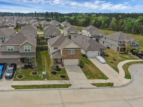 2923 Lawrence Park Ct, Conroe, TX 77304